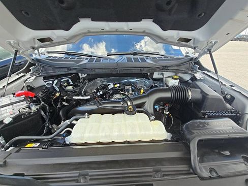 Used 2024 Ford F150 XLT w/ Equipment Group 302A MID RWD image 8