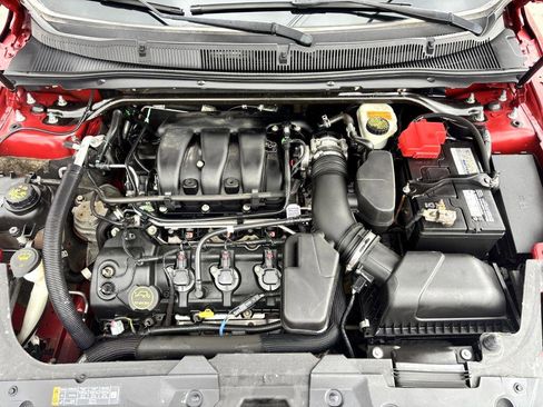 Used 2014 Ford Taurus Limited w/ Equipment Group 301A image 30