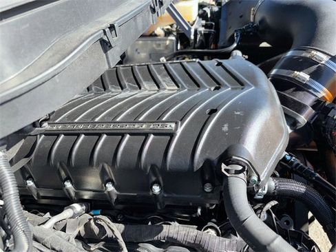 Used 2022 Ford F150 XLT w/ Equipment Group 302A High image 13