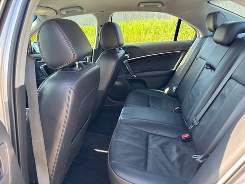 Used 2012 Lincoln MKZ FWD image 11