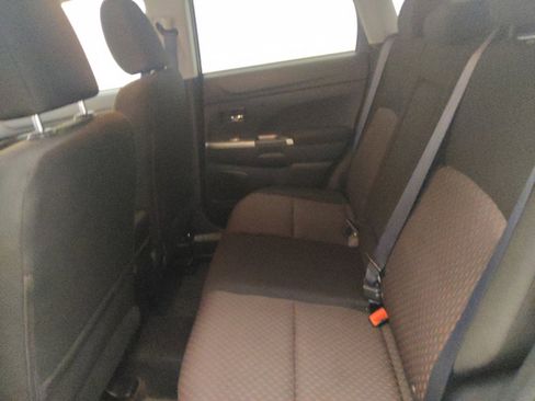 Used 2019 Mitsubishi Outlander Sport LE FWD image 18