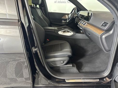 Certified 2025 Mercedes-Benz GLE 450 4MATIC image 14