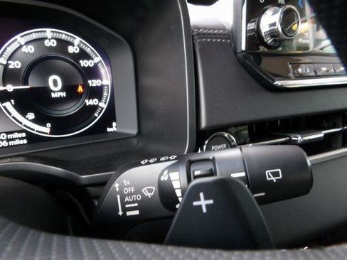 New 2025 Mitsubishi Outlander SE image 33