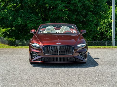 Used 2025 Bentley Continental GT Speed image 5