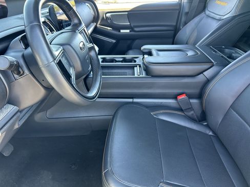 Certified 2025 Ford Expedition Tremor AWD/4WD image 30