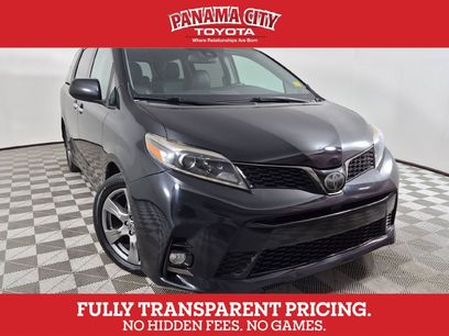 Used 2019 Toyota Sienna SE
