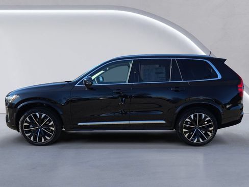 Used 2026 Volvo XC90 B6 Plus w/ Protection Package Premier AWD/4WD image 6