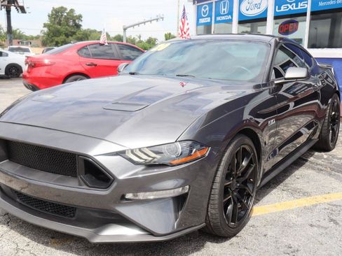 Used 2020 Ford Mustang GT RWD image 9