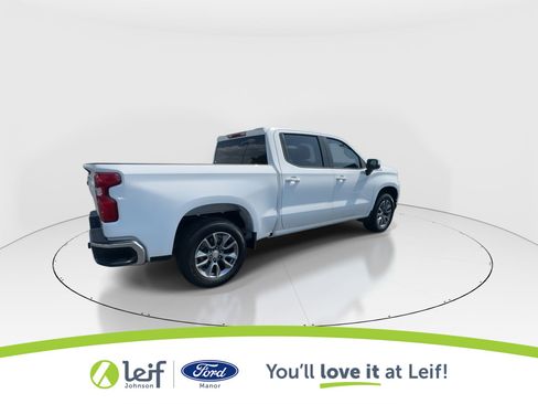 Used 2022 Chevrolet Silverado 1500 LT w/ Z71 Off-Road Package image 8