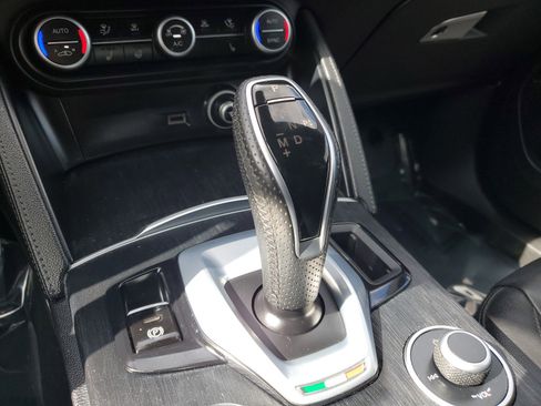 Used 2022 Alfa Romeo Stelvio Sprint image 22