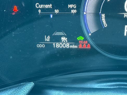 Used 2024 Lexus NX 350h AWD image 29