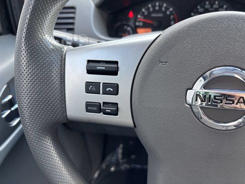 Used 2021 Nissan Frontier SV AWD/4WD image 16