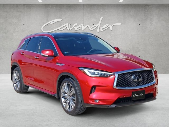 Used 2023 INFINITI QX50 Sensory AWD/4WD image 2