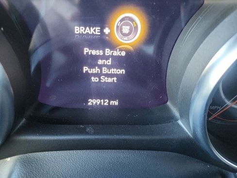 Used 2023 Jeep Gladiator Sport image 9