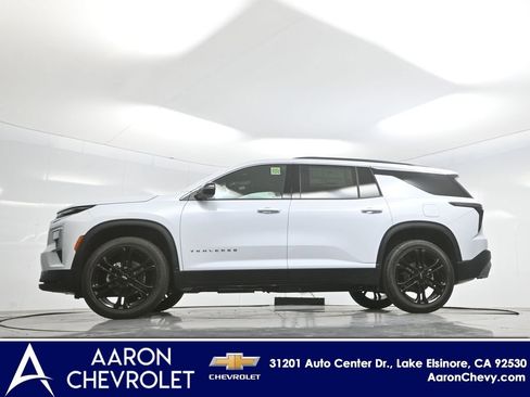 New 2026 Chevrolet Traverse LT w/ Driver Confidence Package image 6