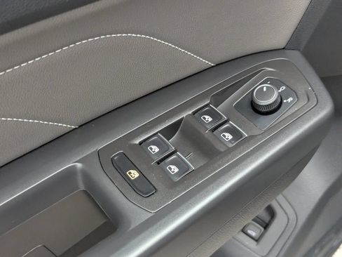 Certified 2023 Volkswagen Atlas SE w/ Panoramic Sunroof Package AWD/4WD image 19