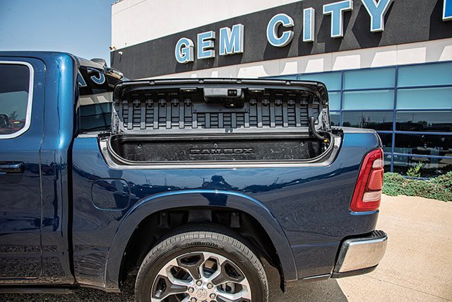Used 2023 RAM 1500 Limited AWD/4WD image 23