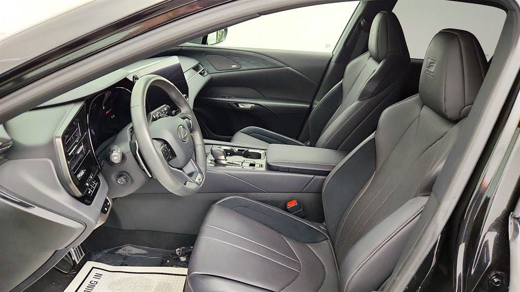 Used 2023 Lexus RX 500h F Sport w/ Cold Area Package AWD/4WD image 13