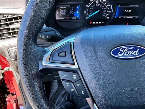 Used 2022 Ford Edge SEL w/ Convenience Package image 15