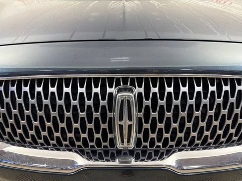 Used 2023 Lincoln Nautilus Reserve w/ Equipment Group 202A AWD/4WD image 5