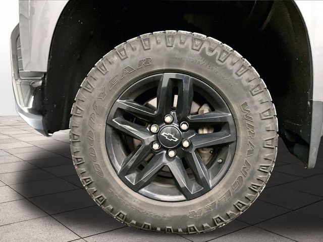 Used 2021 Chevrolet Silverado 1500 LT Trail Boss w/ Convenience Package II AWD/4WD image 8