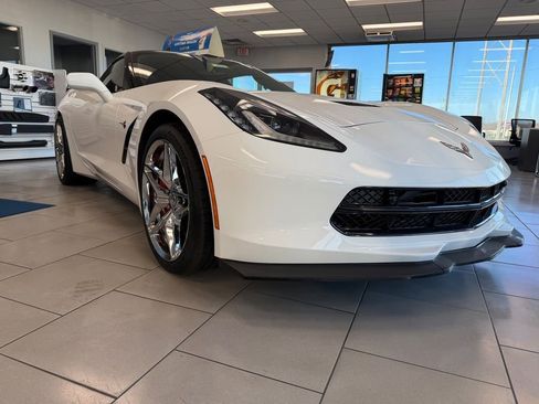 Used 2016 Chevrolet Corvette Stingray Coupe w/ 2LT Preferred Equipment Group image 25