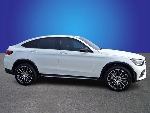 Used 2023 Mercedes-Benz GLC 300 GLC 300 Coupe image 4
