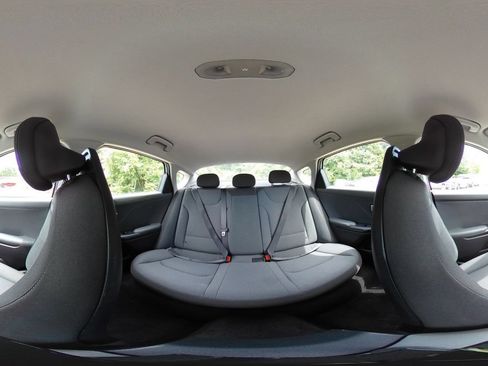 Used 2025 Kia K4 FWD image 39