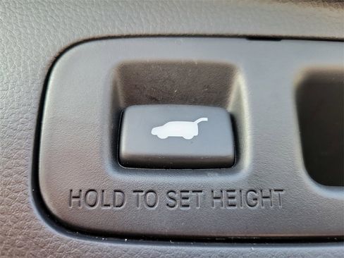 Used 2024 Honda CR-V EX-L image 12