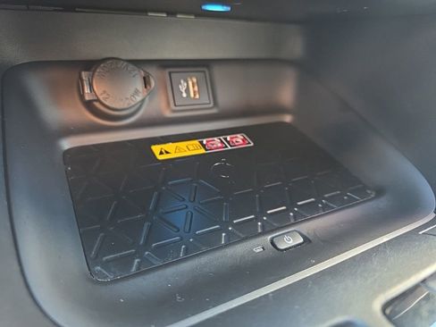 Used 2024 Toyota RAV4 XSE image 33