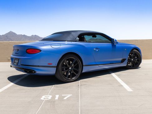 Used 2020 Bentley Continental GT V8 AWD/4WD image 31