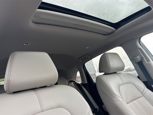 Certified 2024 Honda HR-V EX-L image 19