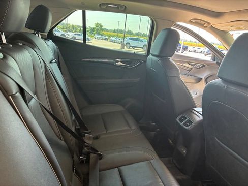 Used 2021 Buick Envision Essence w/ Sport Touring Package FWD image 18
