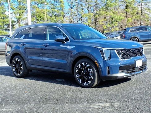 New 2026 Kia Sorento EX w/ EX Premium Package FWD image 2