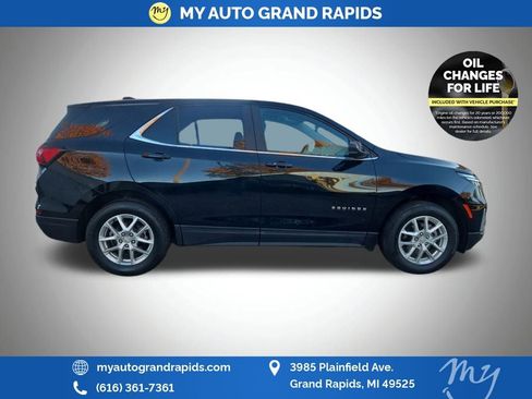 Used 2023 Chevrolet Equinox LT image 8