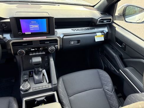 New 2026 Toyota Tacoma SR5 image 20