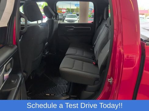 Used 2022 RAM 1500 Big Horn AWD/4WD image 2