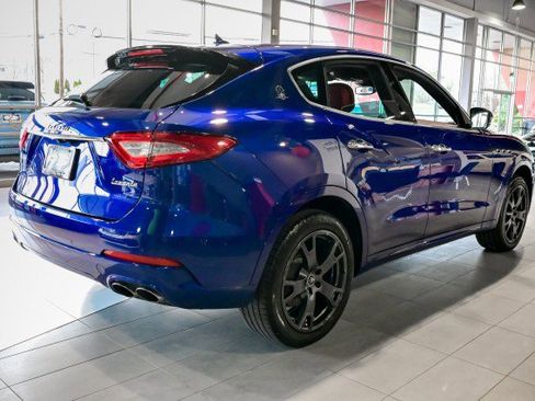 Used 2020 Maserati Levante image 5
