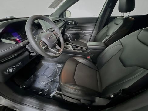 Used 2022 Jeep Compass Altitude image 15