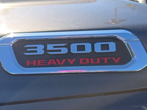 Used 2020 RAM 3500 Big Horn image 10