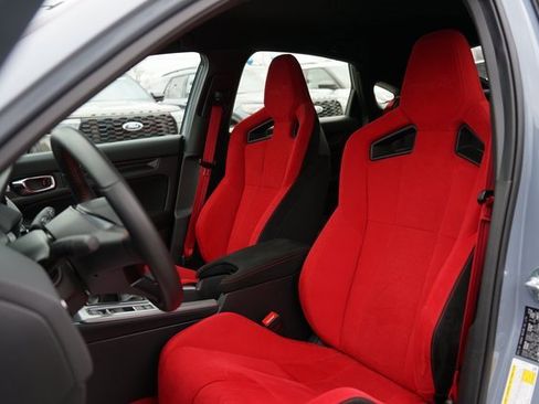 Used 2025 Honda Civic Type R image 14