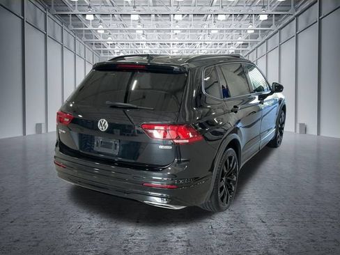 Used 2021 Volkswagen Tiguan SE R-Line AWD/4WD image 6