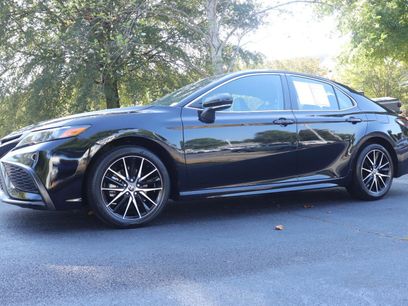 Used 2023 Toyota Camry SE