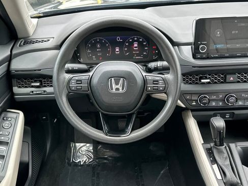 Used 2023 Honda Accord EX image 15