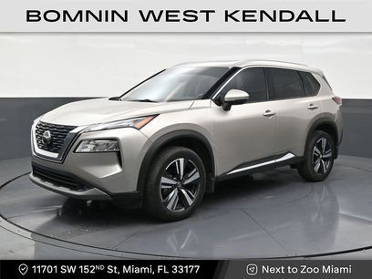 Used 2021 Nissan Rogue SL w/ Premium Package