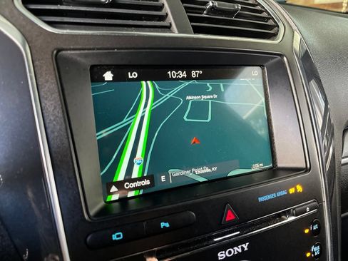 Used 2018 Ford Explorer Sport w/ Equipment Group 401A AWD/4WD image 32