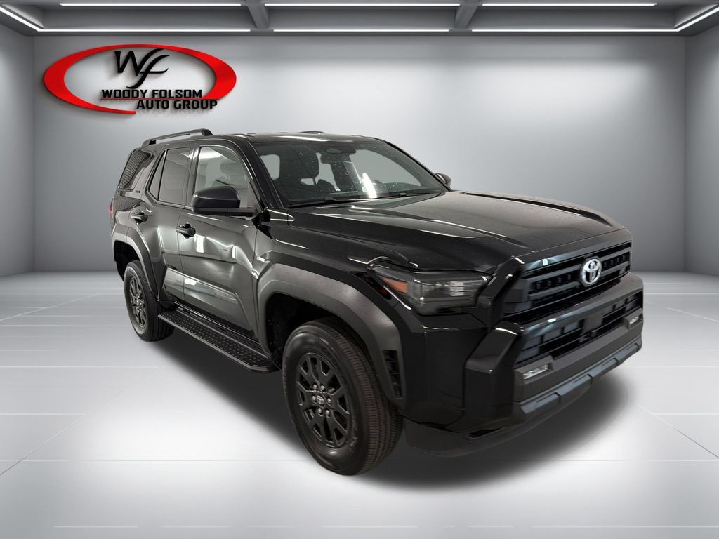 Used 2025 Toyota 4Runner SR5 AWD/4WD image 3