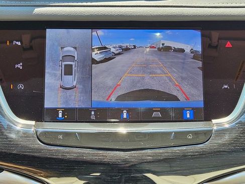 Certified 2025 Cadillac XT6 Premium Luxury w/ Technology Package FWD image 23