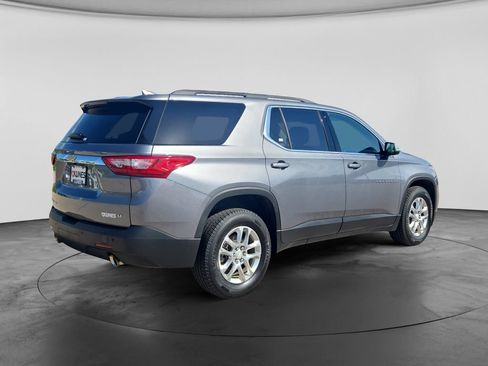 Used 2021 Chevrolet Traverse LT w/ LPO, Floor Liner Package AWD/4WD image 8