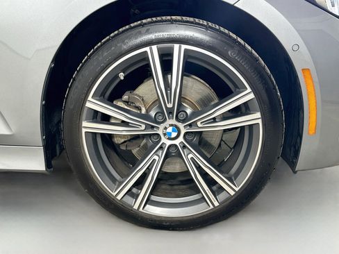 Used 2023 BMW 330i xDrive Sedan w/ Premium Package AWD/4WD image 10